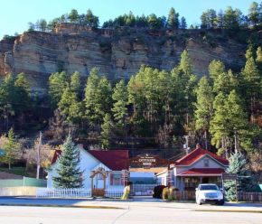 First Deadwood Cottages